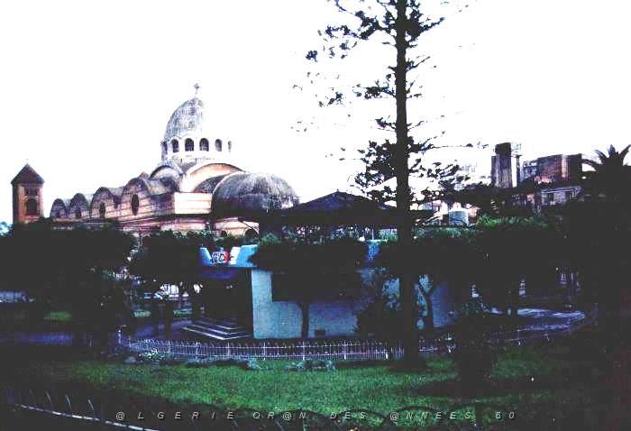 CA e- 05- Cathedrale arriere.jpg